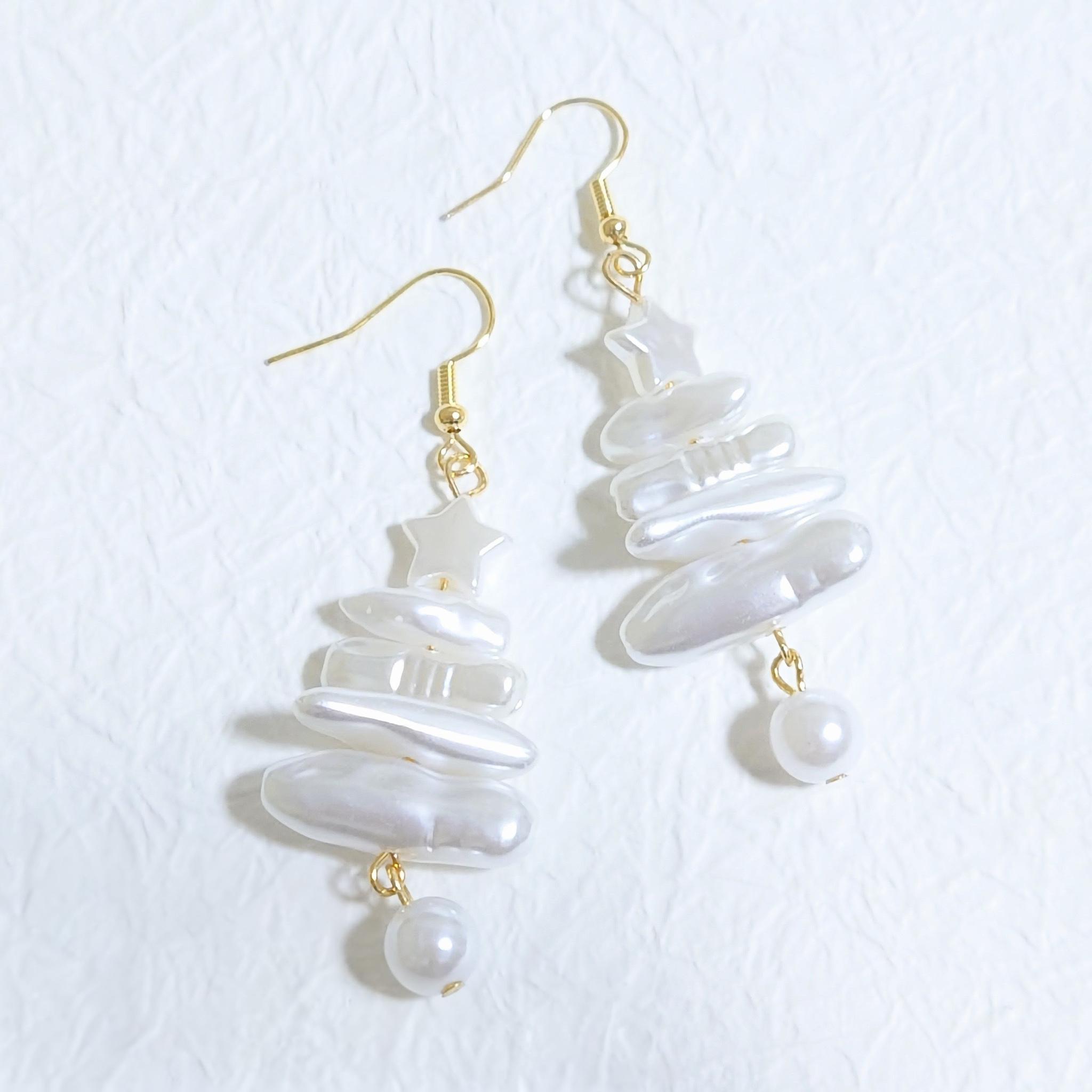 パールツリーピアス・イヤリング 冬 クリスマス デート ギフト プレゼント イミテーションパール1枚目の画像